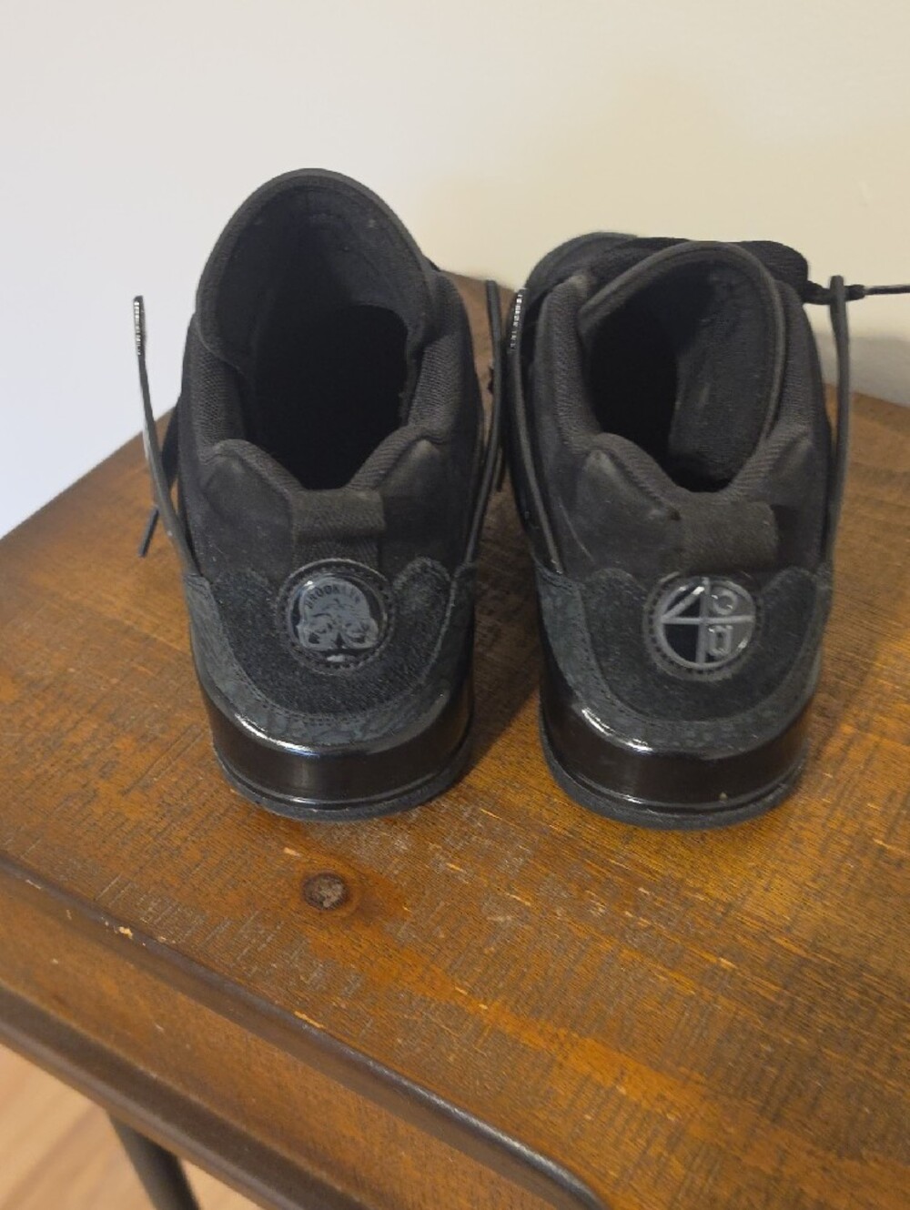 Jordan 4 Retro Men’s Black Low-Top Sneaker...Black Cat - Picture 3 of 7